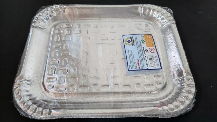 BANDEJA  LAMINADO BL03 UND 28X23CM
